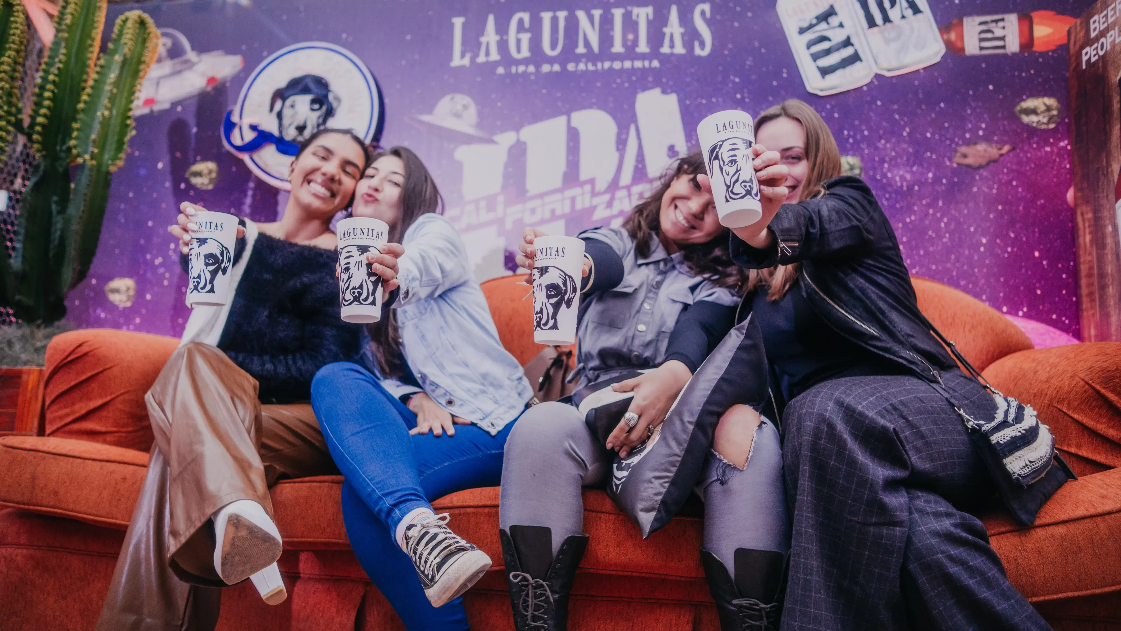 Profissionais Heineken em reunião de equipe